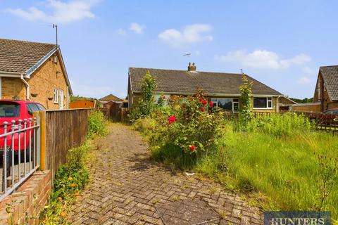 2 bedroom semi-detached bungalow for sale, Lodge Close, Cayton, Scarborough