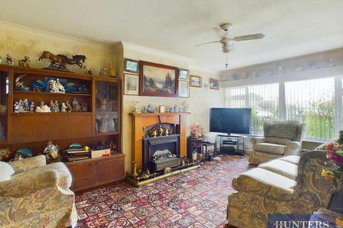 2 bedroom semi-detached bungalow for sale, Lodge Close, Cayton, Scarborough