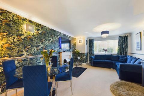 8 Manor View, Rillington, Malton, YO17 8JY