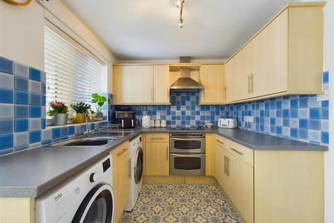 8 Manor View, Rillington, Malton, YO17 8JY