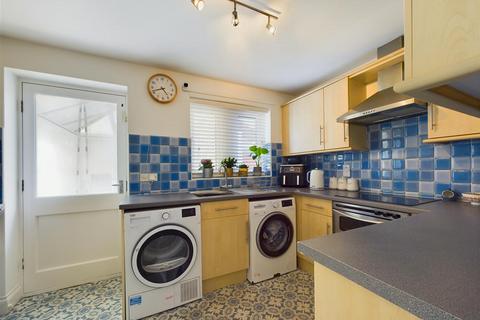 8 Manor View, Rillington, Malton, YO17 8JY