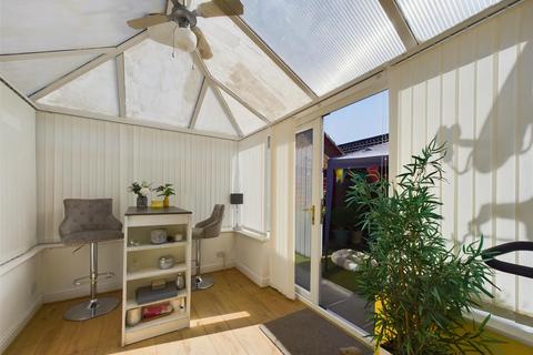 8 Manor View, Rillington, Malton, YO17 8JY