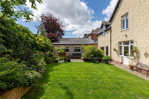 39 Bracken Road, Darlington, DL3 9LX