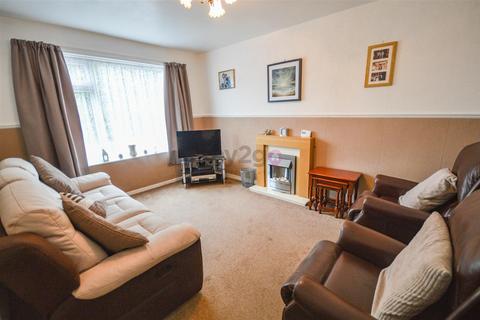15 Booth Croft, Waterthorpe, Sheffield, S20 7JH