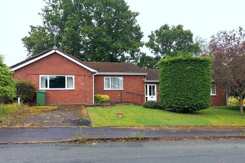 4 bedroom detached bungalow for sale, Elizabeth Grove, Highley, Bridgnorth