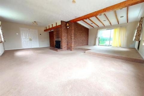 4 bedroom detached bungalow for sale, Elizabeth Grove, Highley, Bridgnorth