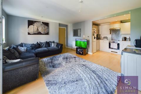 2 bedroom apartment to rent, Winnipeg Way, Broxbourne, EN10
