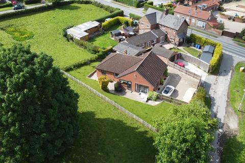 3 bedroom detached bungalow for sale, Garton-On-The-Wolds