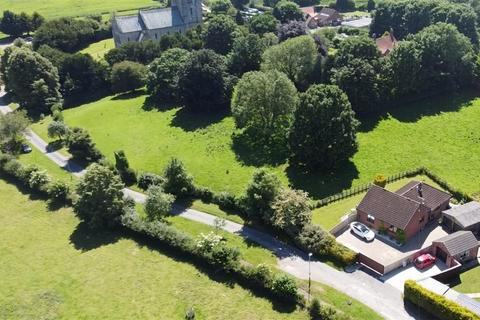 3 bedroom detached house for sale, Garton-On-The-Wolds