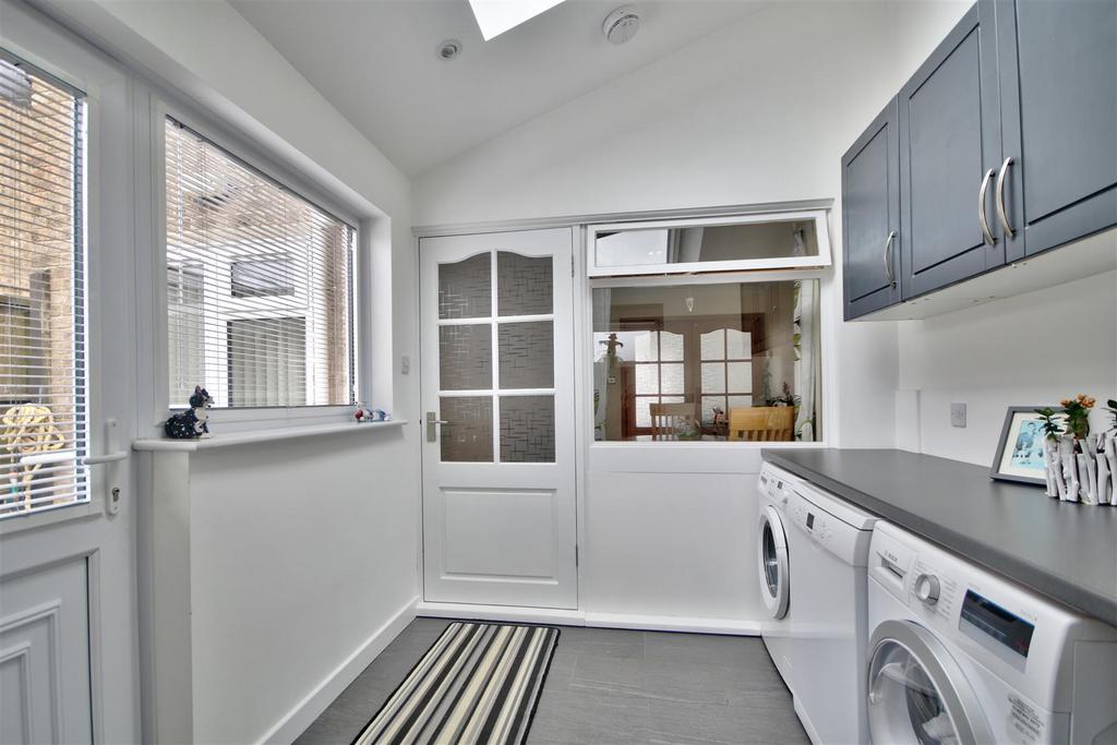 Utility Room.jpg