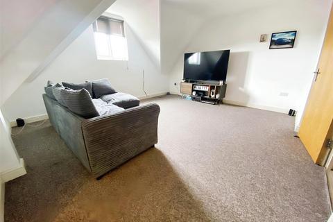 3 bedroom flat to rent, Bottrill Street, Nuneaton
