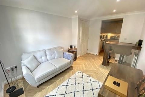 2 bedroom apartment to rent, Albert Road, Plymouth PL2