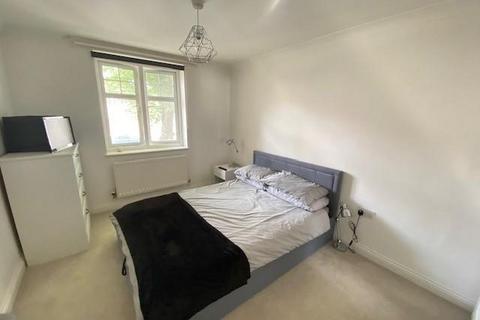 2 bedroom apartment to rent, Albert Road, Plymouth PL2