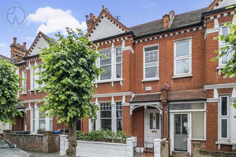 5 Birdhurst Road, London, SW19 2HZ