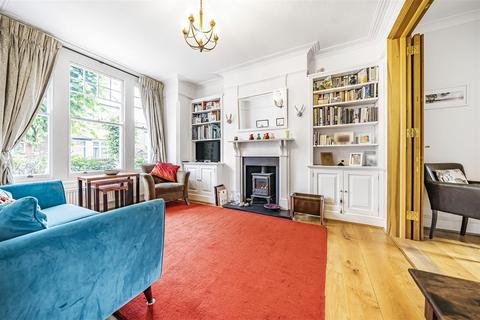 5 Birdhurst Road, London, SW19 2HZ