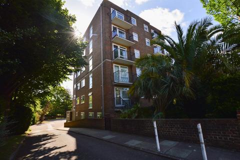 1 bedroom flat to rent, Granville Road, Eastbourne