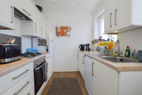 1 bedroom flat to rent, York Road, Eastbourne