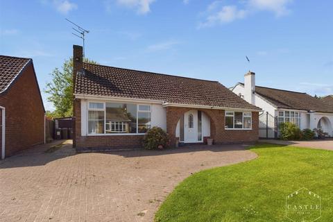 2 bedroom detached bungalow for sale, Clint Hill Drive, Stoney Stanton