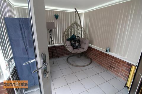 26 Caton Crescent, Stoke-on-trent, ST6 8XQ