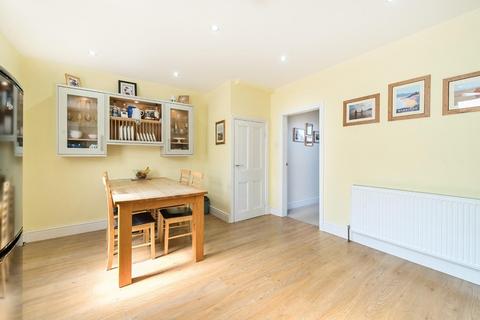 2 Ash View, Dishforth, Thirsk, YO7 3JZ