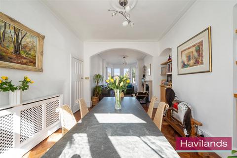 2 Drapers Road, Enfield, EN2 8LT