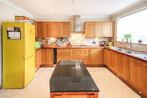 5 bedroom detached house for sale, Boxley Road, Maidstone ME14