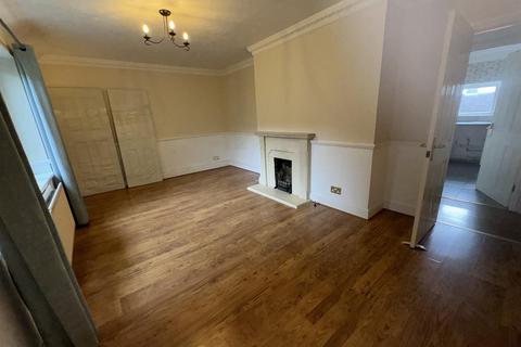 2 bedroom flat to rent, Cambria  Avenue, ROCHESTER ME1