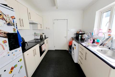 1 bedroom flat to rent, Canterbury Street, Gillingham
