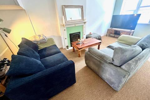 3 bedroom terraced house for sale, High Street, Alderney