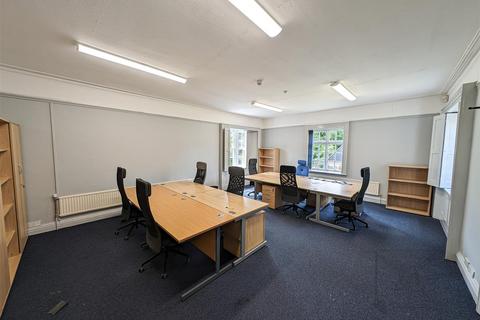 Office to rent, Hawley Road, Dartford