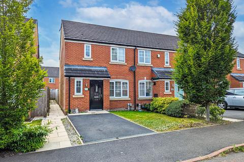 3 bedroom semi-detached house for sale, Worthington Place, Leigh