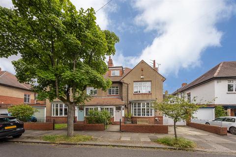 5 bedroom semi-detached house for sale, Oaklands, Gosforth, Newcastle upon Tyne