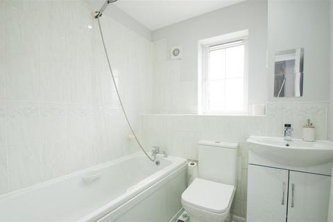 34 Deverills Way, Slough, SL3 8WN