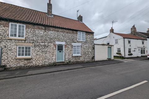 1 bedroom cottage to rent, Hunmanby Street, Muston, Filey