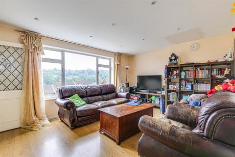 4 bedroom end of terrace house for sale, Treebourne Road, Biggin Hill TN16