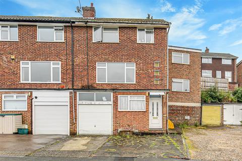 4 bedroom end of terrace house for sale, Treebourne Road, Biggin Hill TN16