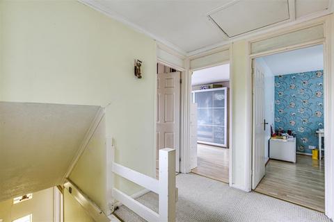 5 Treebourne Road, Biggin Hill, Westerham, TN16 3QW