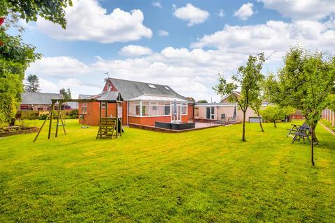 3 bedroom bungalow for sale, Green Lane, Shelf, Halifax