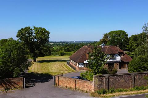 5 bedroom detached house for sale, Pudding Lane, Chigwell IG7