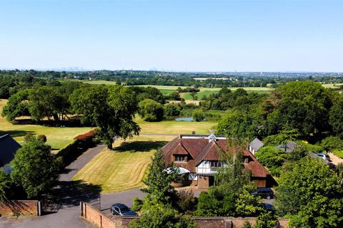 undefined, Pudding Lane, Chigwell IG7