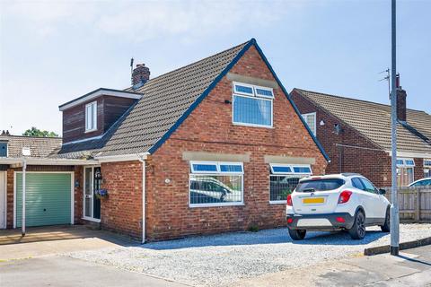 5 bedroom link detached house for sale, Westerdale Close, Keyingham