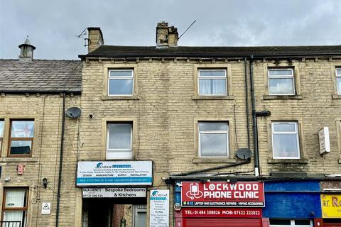 2 bedroom flat to rent, Lockwood Road, Huddersfield