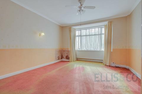 3 bedroom terraced house for sale, Mornington Road, Greenford, UB6