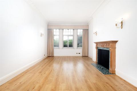 3 bedroom apartment to rent, Prince Albert Road, St John's Wood NW8