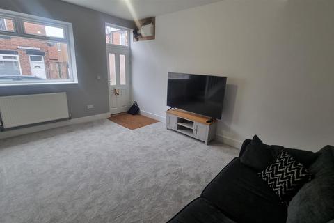 2 bedroom end of terrace house for sale, Oak Street, Eldon Lane, Bishop Auckland