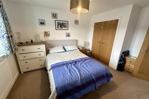 4 bedroom detached house to rent, The Vines, Redmarley GL19