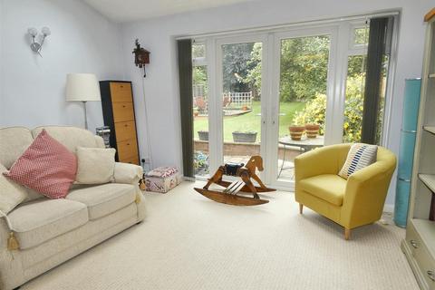73 Bedford Drive, Sutton Coldfield, B75 6AX