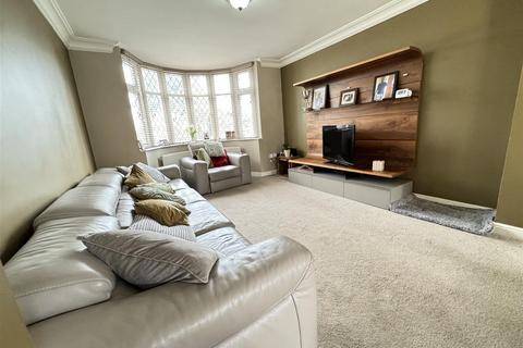 48 Pages Lane, Great Barr, Birmingham, B43 6LR