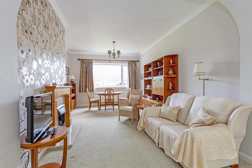 Reception Room-4.jpg