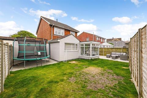 3 bedroom detached house for sale, Westergate Street, Westergate